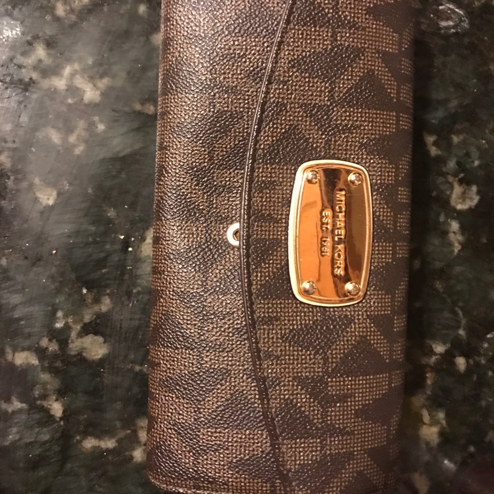 Michael Kors wallet
