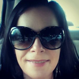 Meet your Posher, Meredith