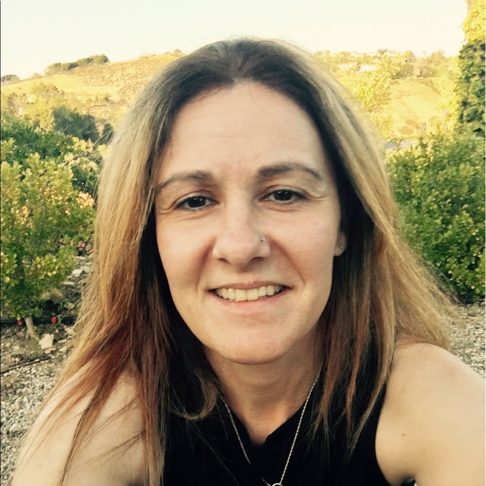 Meet your Posher, Casey