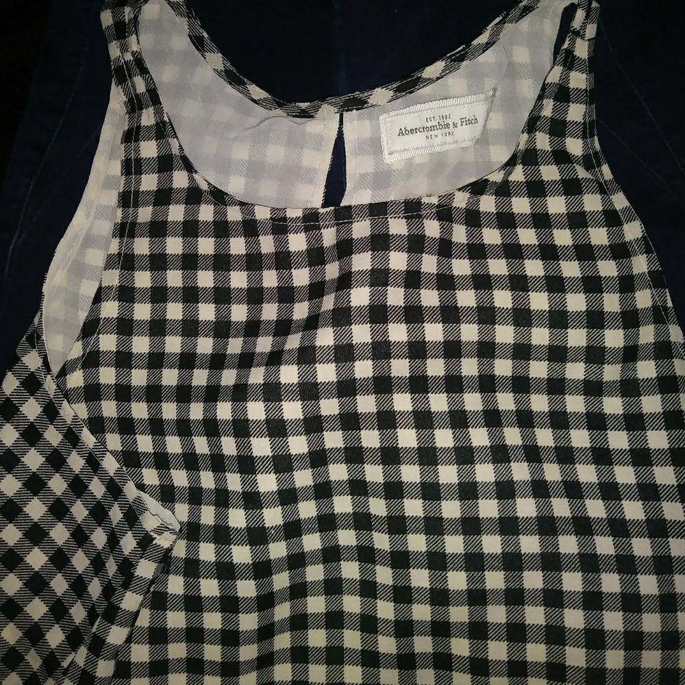 Abercrombie & Fitch Sleveless blouse