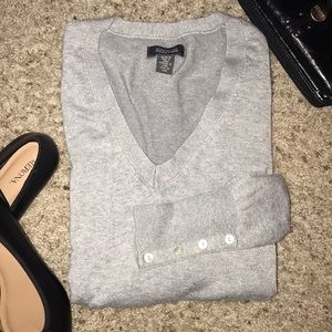 Kenneth Cole Reaction V-neck sweater