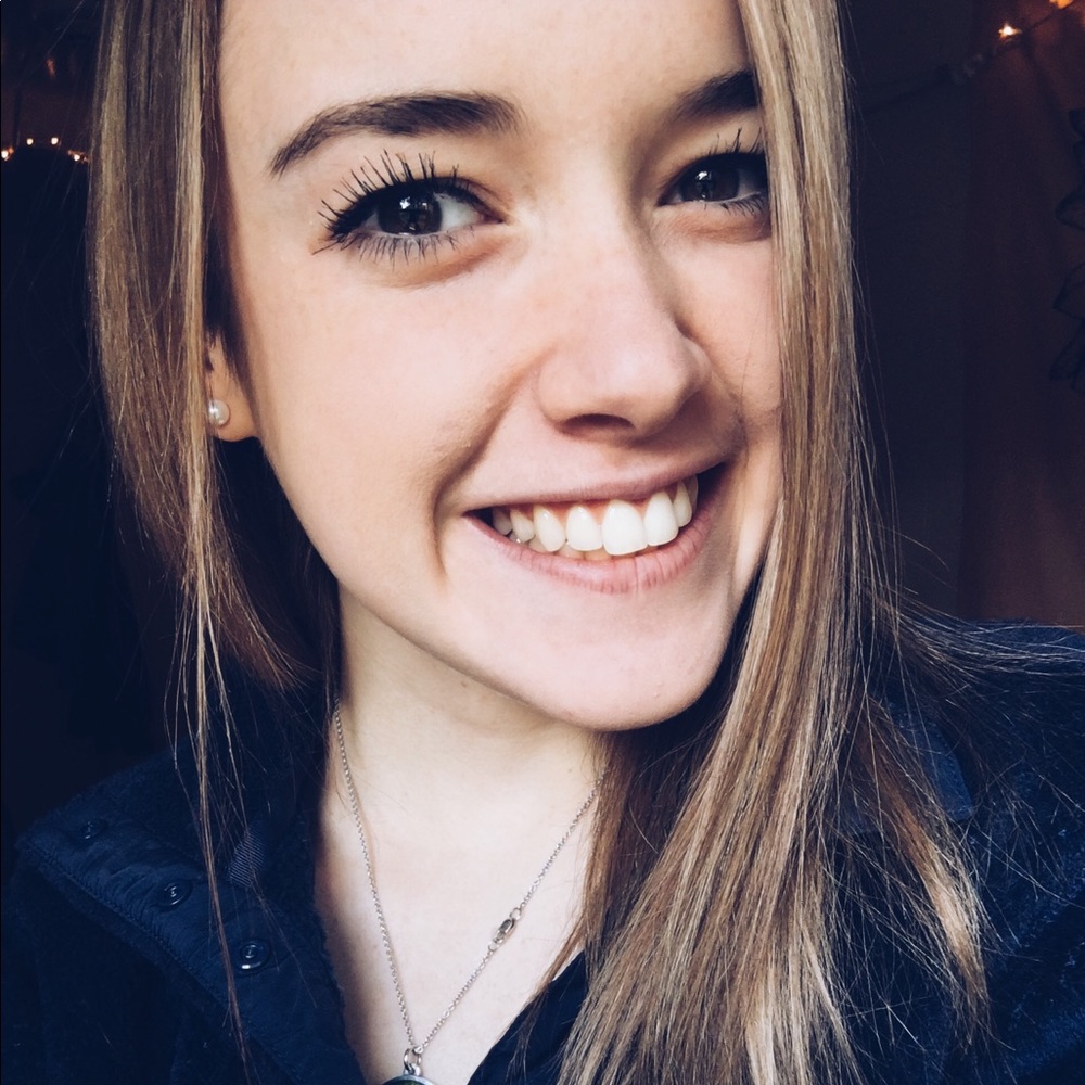 Meet your Posher, Kelly