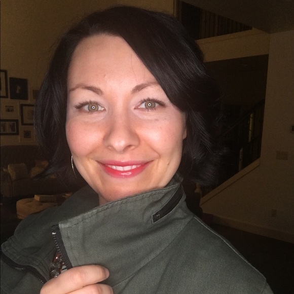 High neck hunter green lined jacket. - Picture 1 of 3