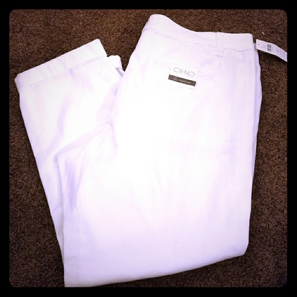 NWT!💕 ANTHROPOLOGIE 💕WHITE RELAXED CHINOS. - Picture 3 of 8