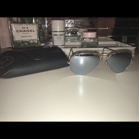 Authentic Aviator Ray Bans SOLD - Picture 7 of 8