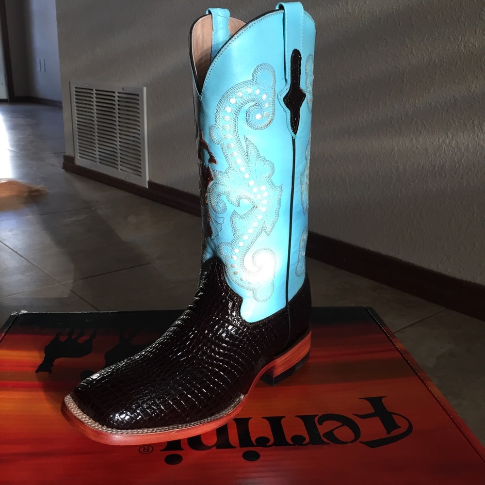 Ferrini Gator Belly Boots 👢