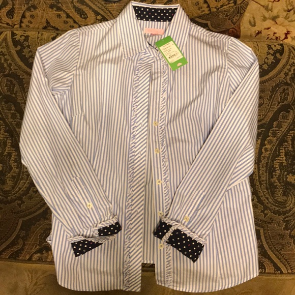 Lilly Pulitzer Johnni shirt stripped. - Picture 2 of 4