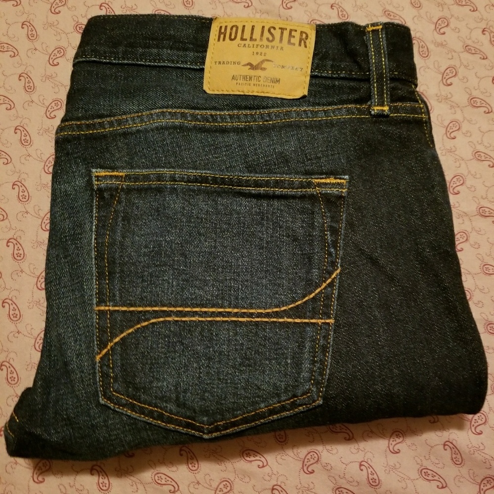 Men's Hollister jeans new condition...