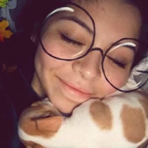 Meet your Posher, Daphne