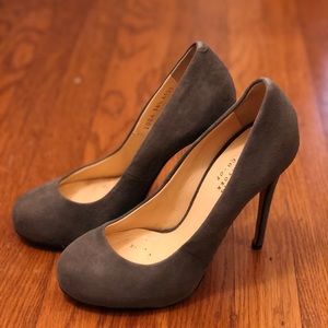 Barney’s New York Co-op grey suede pumps size 6.5