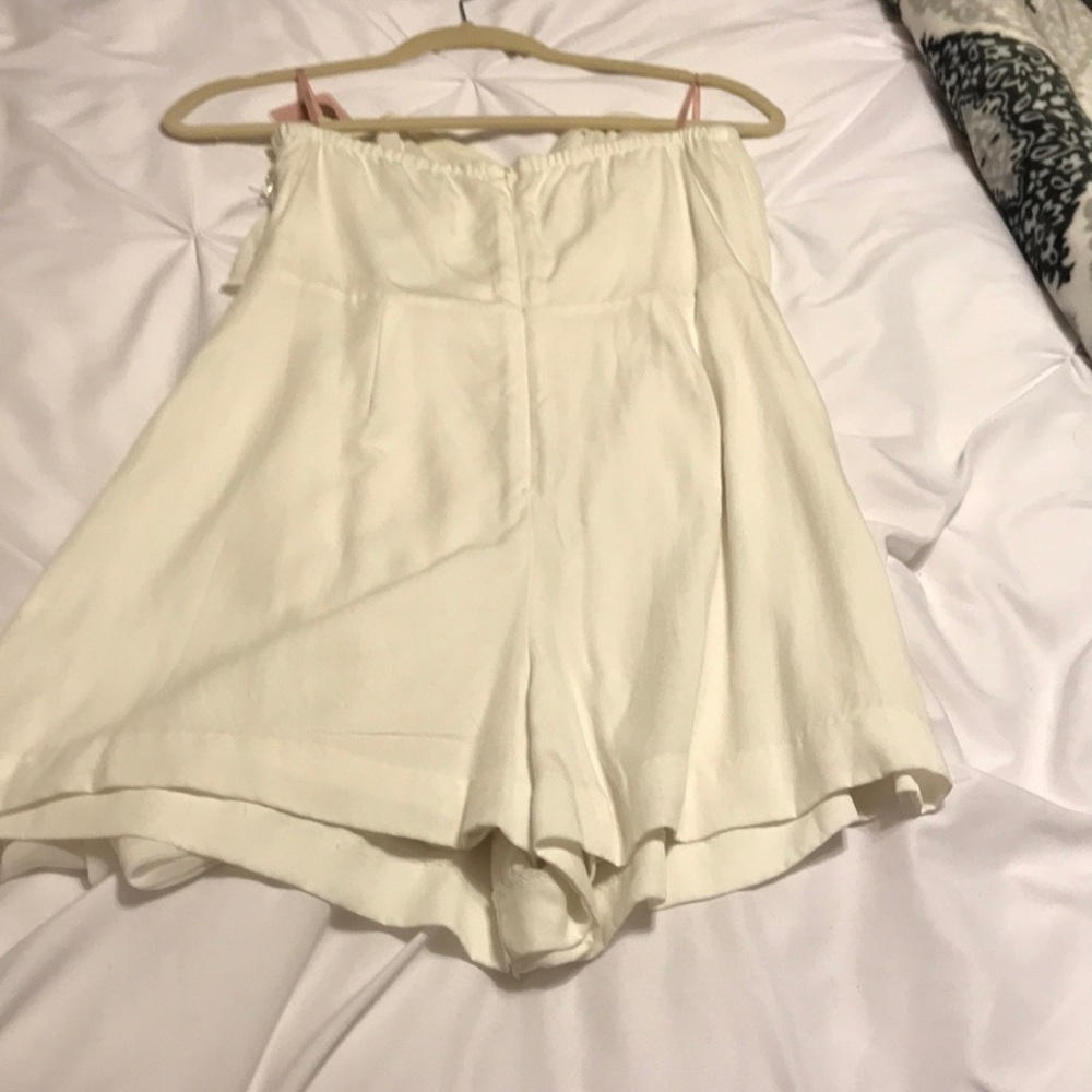 Ivory romper - Picture 2 of 3