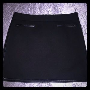 White House Black Market -skirt with leather trim