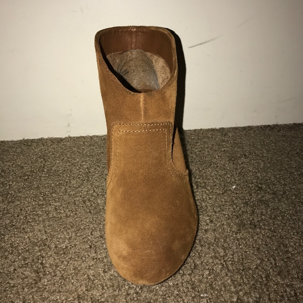 Ankle Boots - Picture 2 of 6