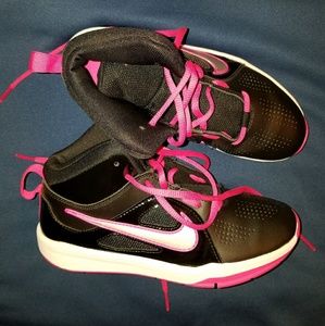 Youth Basketball Shoes