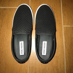 Steve Madden Slip Ons