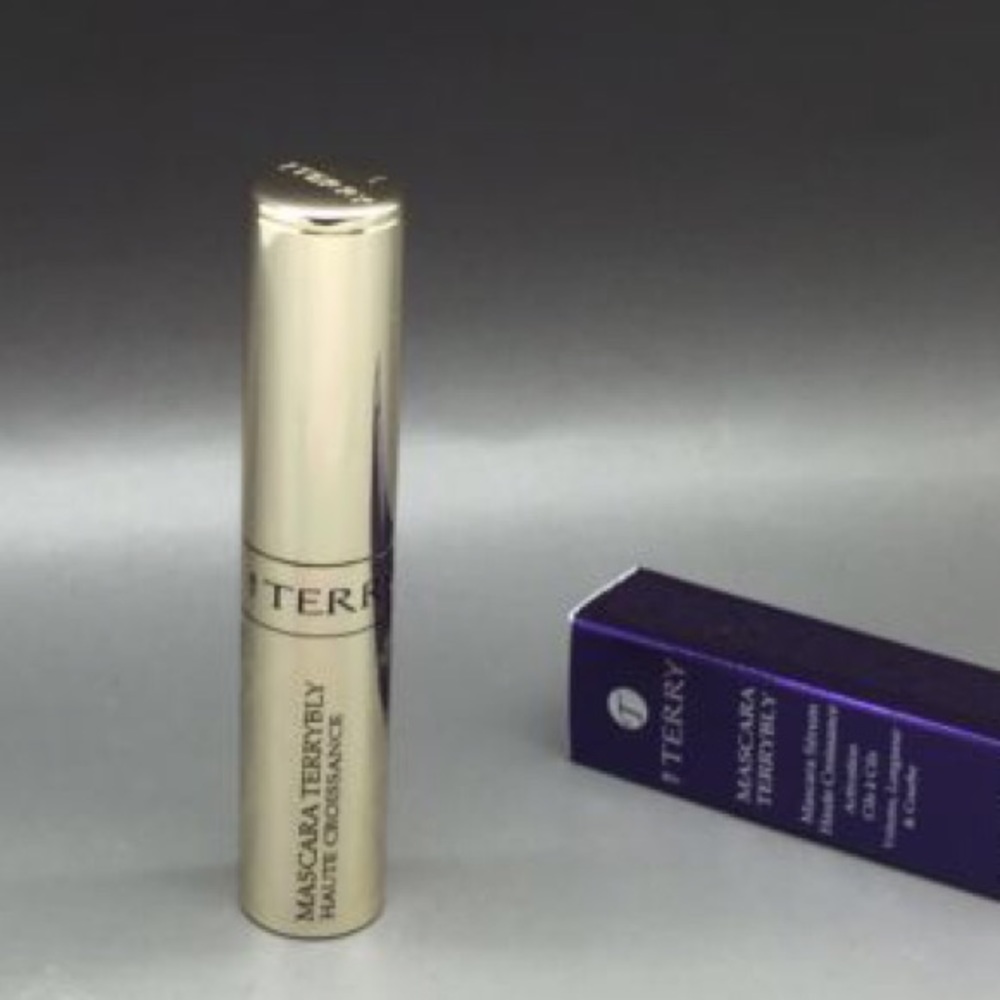 🎀HP 11.25.17🎀 Growth Booster & Mascara in One - Picture 5 of 5