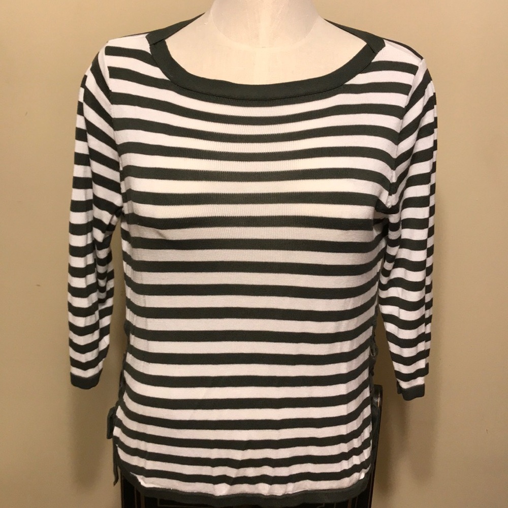 Great light weight sweater!