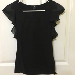 HnM black flowy sleeve top