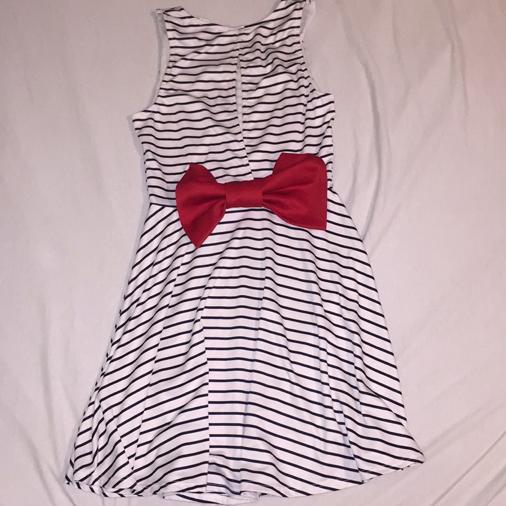 Style Rack white& Blue lines contrast - Picture 3 of 6