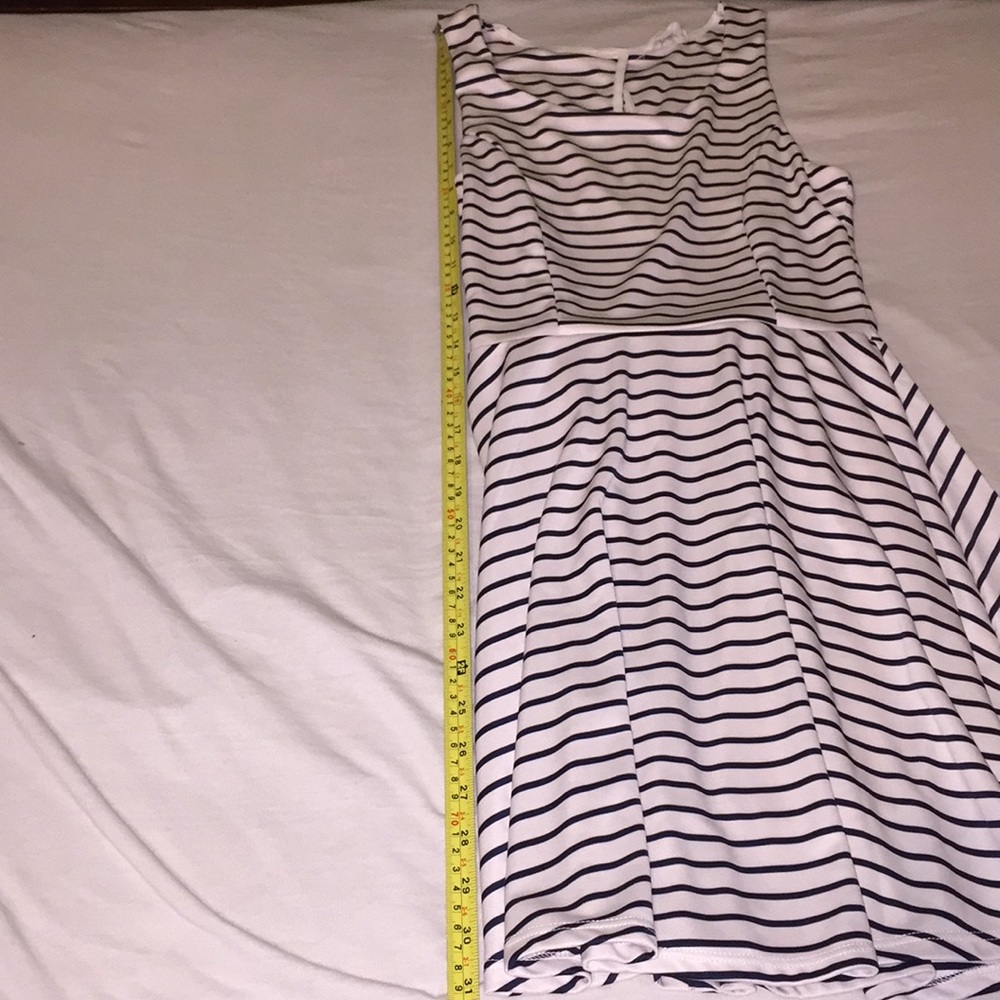 Style Rack white& Blue lines contrast - Picture 6 of 6