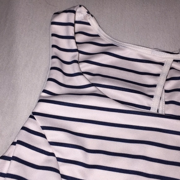 Style Rack white& Blue lines contrast - Picture 4 of 6