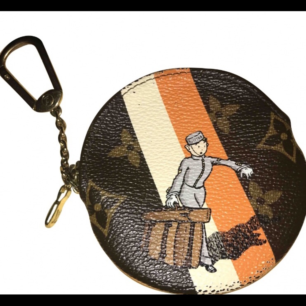 Groom collection Louis Vuitton ROUND COIN PURSE