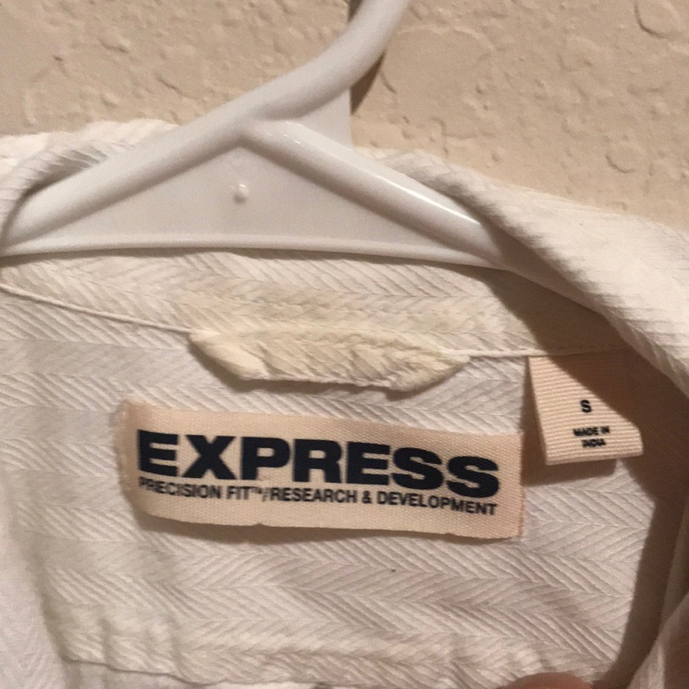 Express button down - Picture 2 of 3