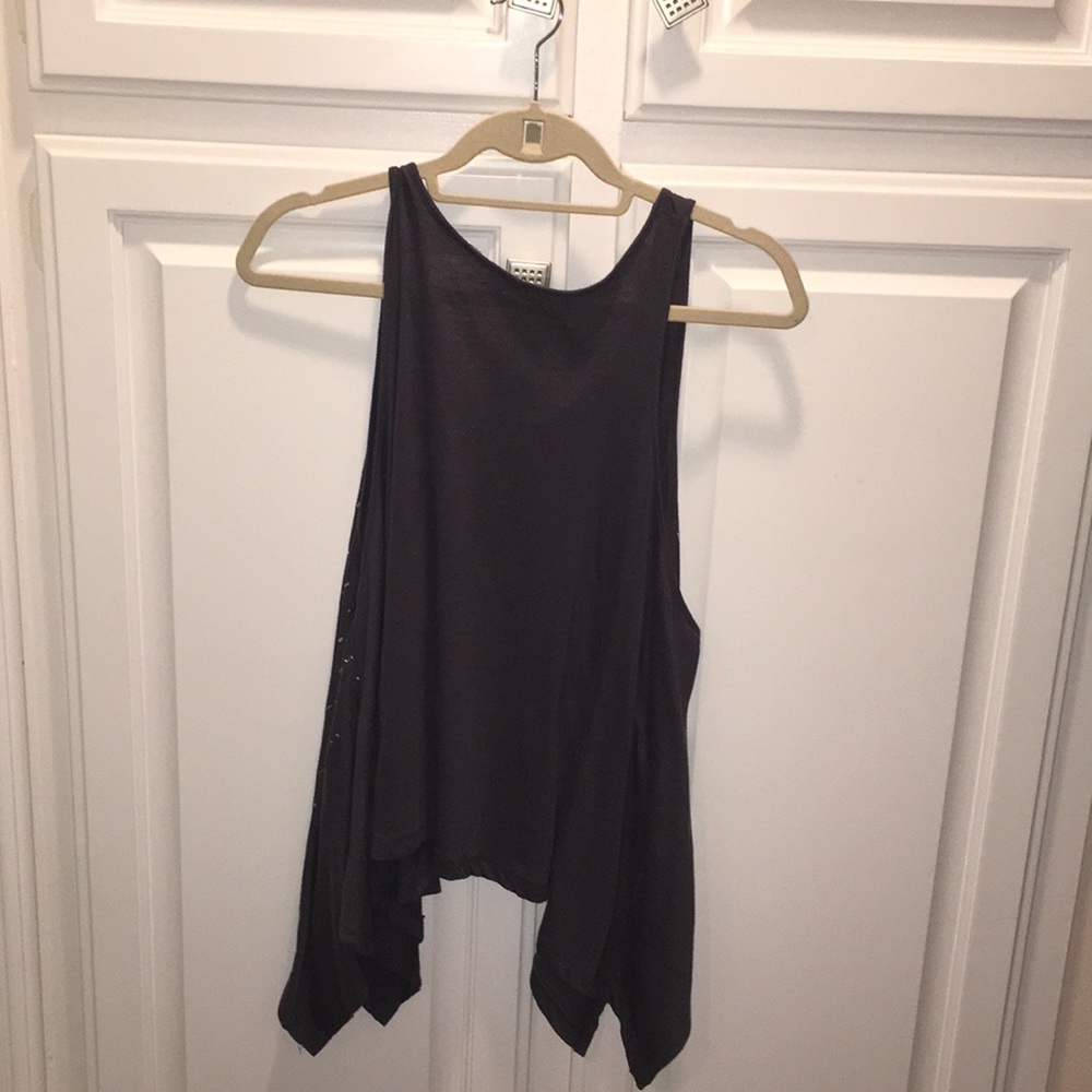 Holiday Top! - Picture 2 of 2
