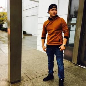 Meet your Posher, Rene