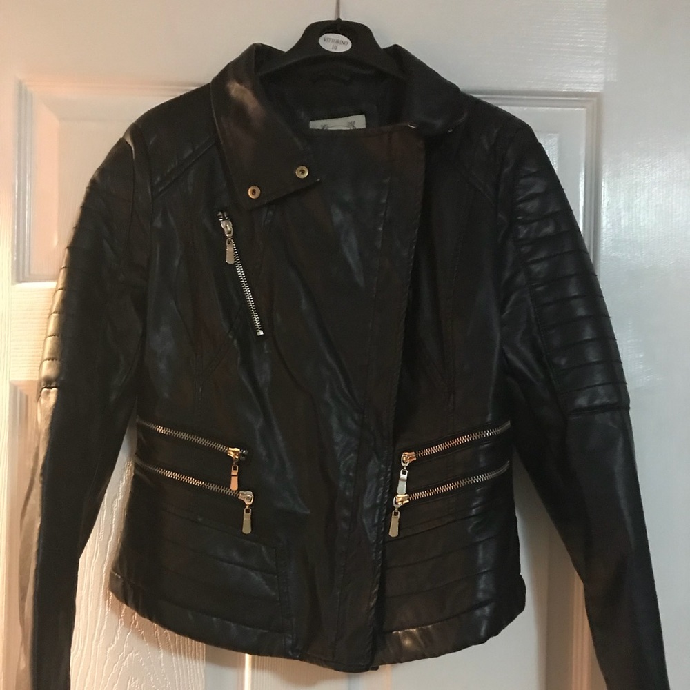 Faux leather jacket in black