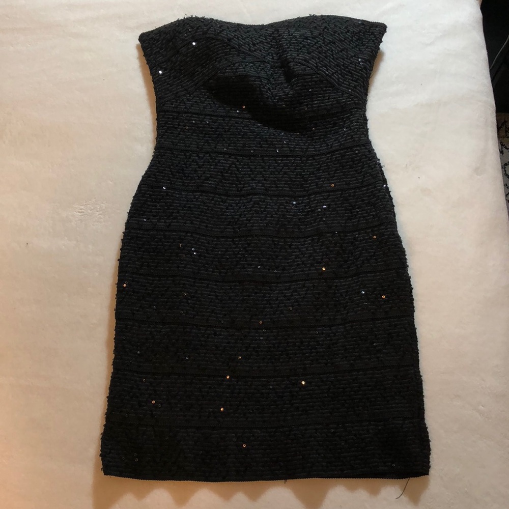Black mini sequin strapless dress