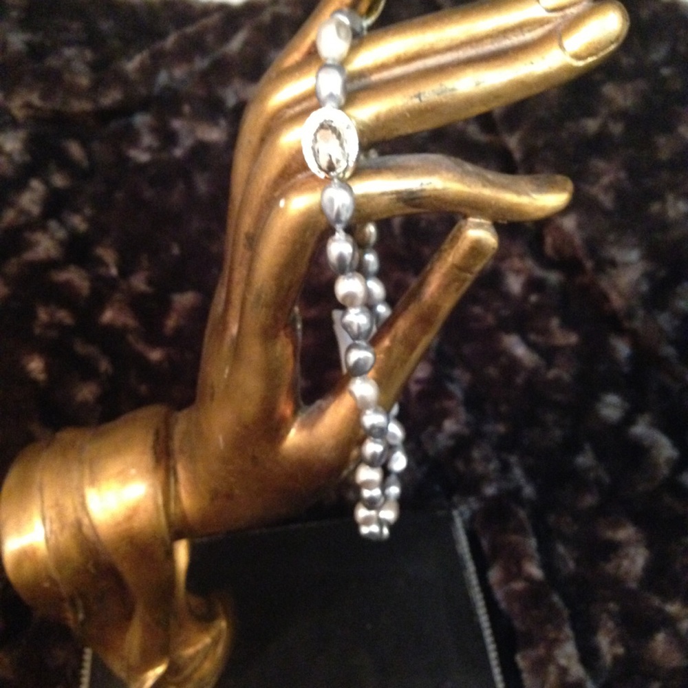 🐞NEW Ashley Brooke's simulated pearls.