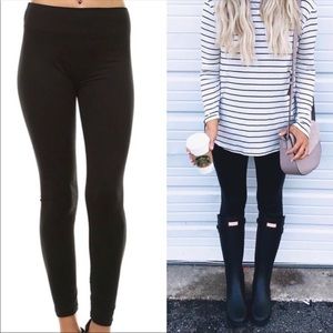 3 Pairs of PeachSkin Wideband Super Soft Leggings!