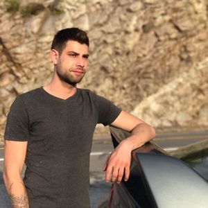 Meet your Posher, Evan