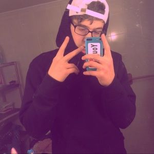 Meet your Posher, Brandon