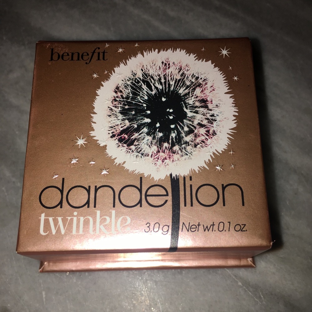 ❌❌SOLD❌❌ Dandelion Twinkle Highlighting pow