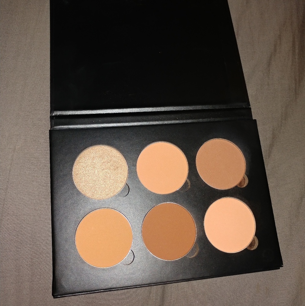 Anastasia Powder Contour Kit