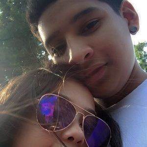 Meet your Posher, Fatima