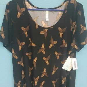 NWT. LuLaRoe 2XL Classic tee. Black w brown birds.