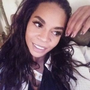 Meet your Posher, Marissa