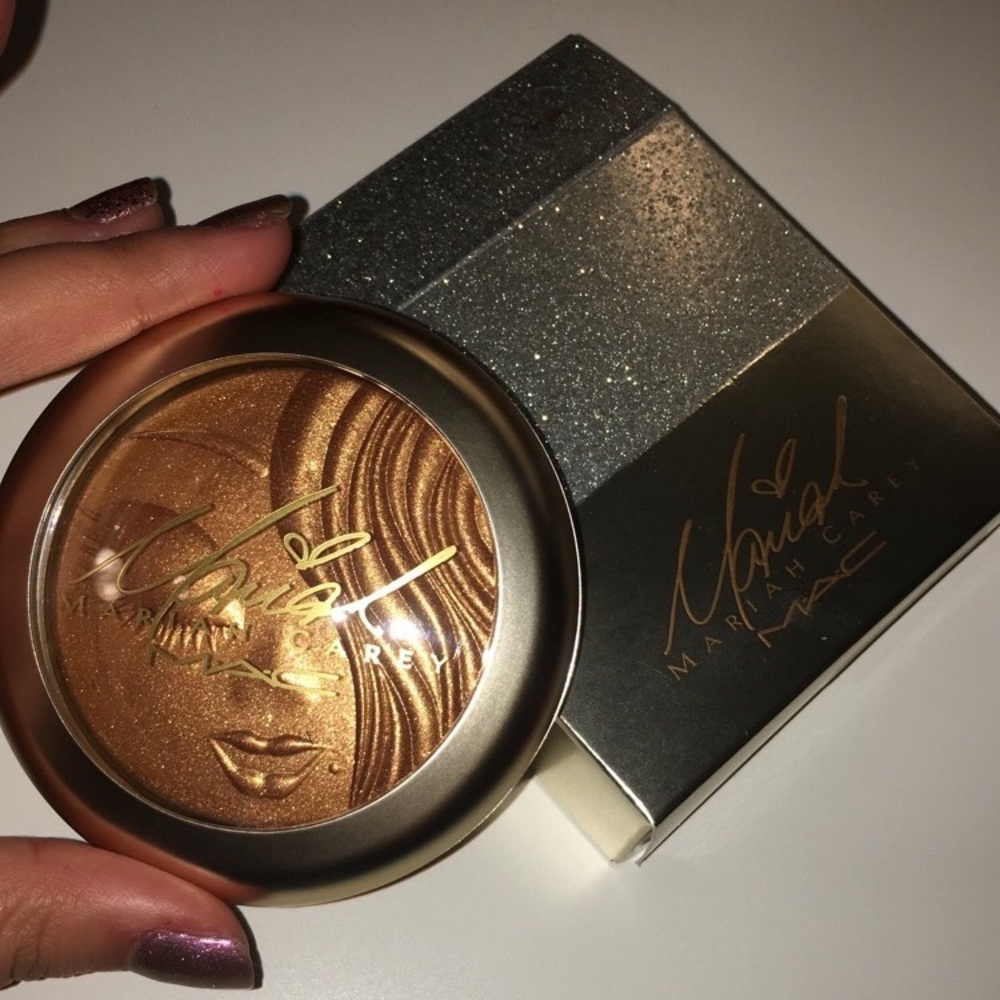 Limited Edition Mariah Carey X Mac Highlighter