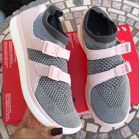 NIKE WOMENS AUTHENTIC FLYKNIT Sz 8 New - Picture 7 of 7