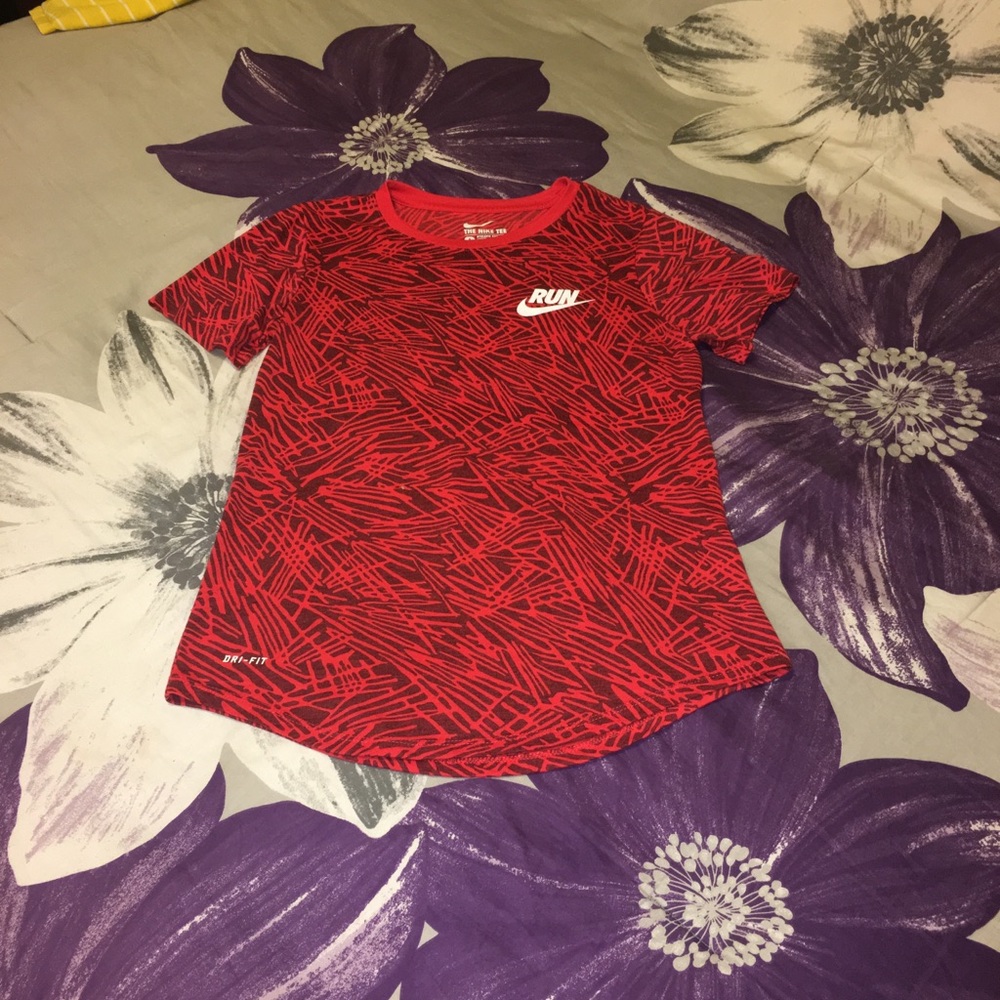 Nike run shirt