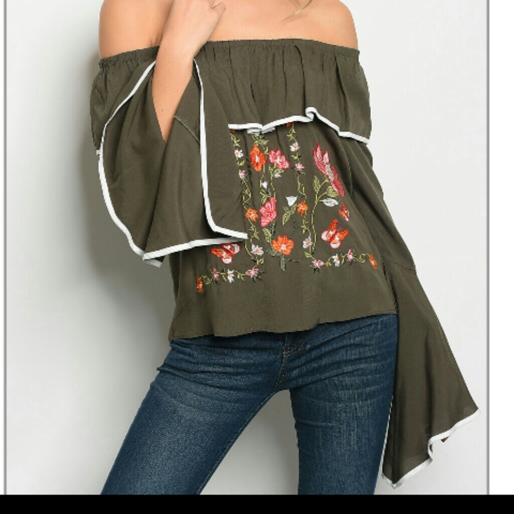 Gorgeous boho top
