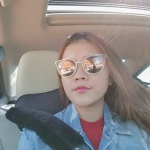 Meet your Posher, Chi