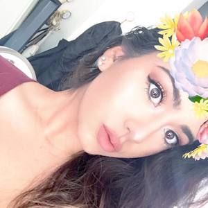 Meet your Posher, Erica estefania