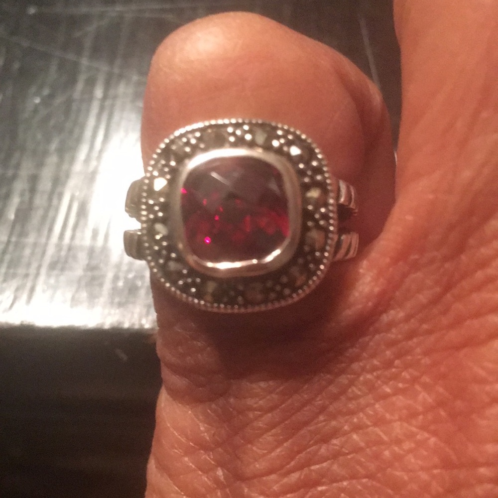 Sterling silver garnet ring