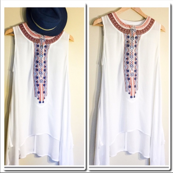 Embroidered Sleeveless Shark-bite Hem Tunic - Picture 2 of 8