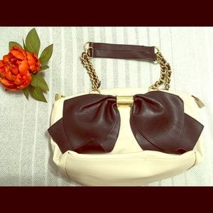 🍍Betsey Johnson cream with black bow purse