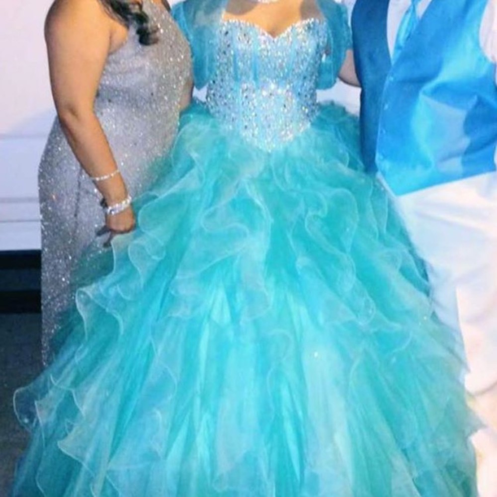 XV Dress quinceñiera w/ diamonds